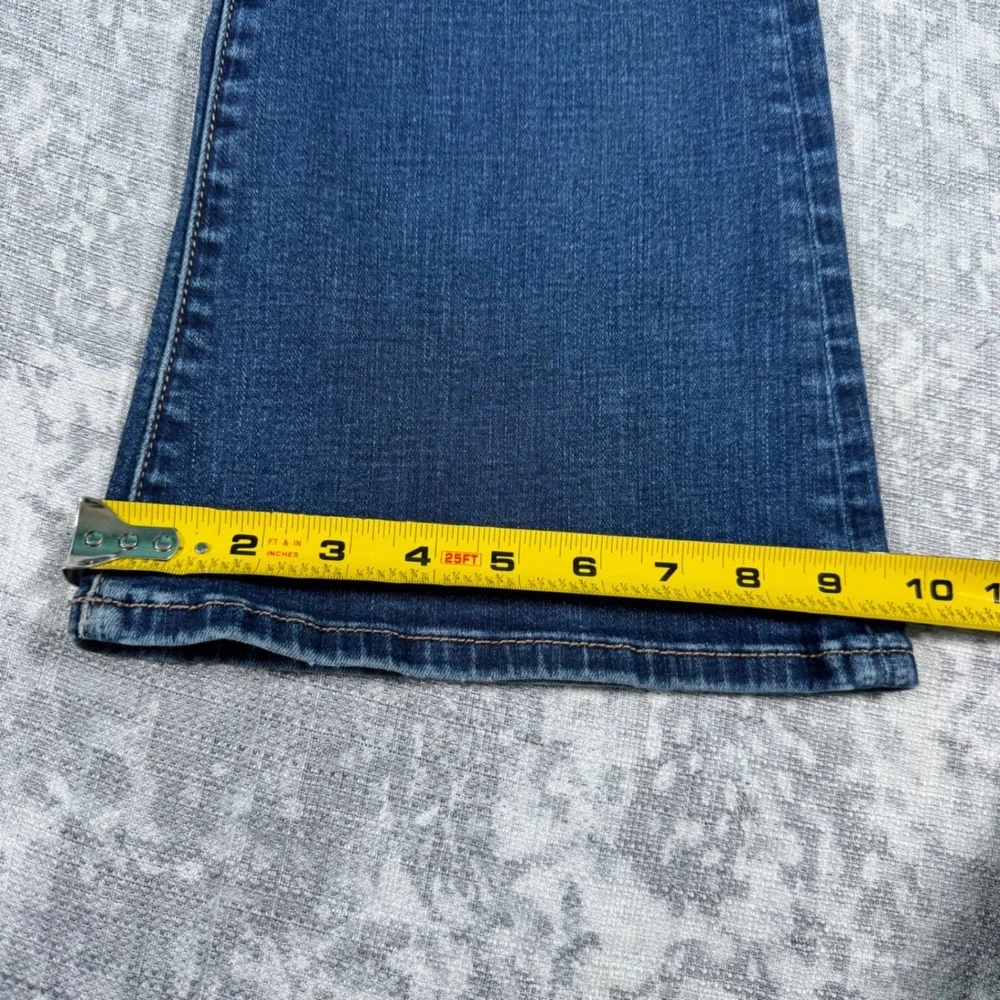 American Eagle Hi-Rise Flare Jeans Medium Wash Size 2 Regular Stretch Denim - Picture 2 of 11